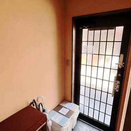 Tovin Cha: Convenient Three-Bedroom Near East Temple Station Kyoto Exterior photo